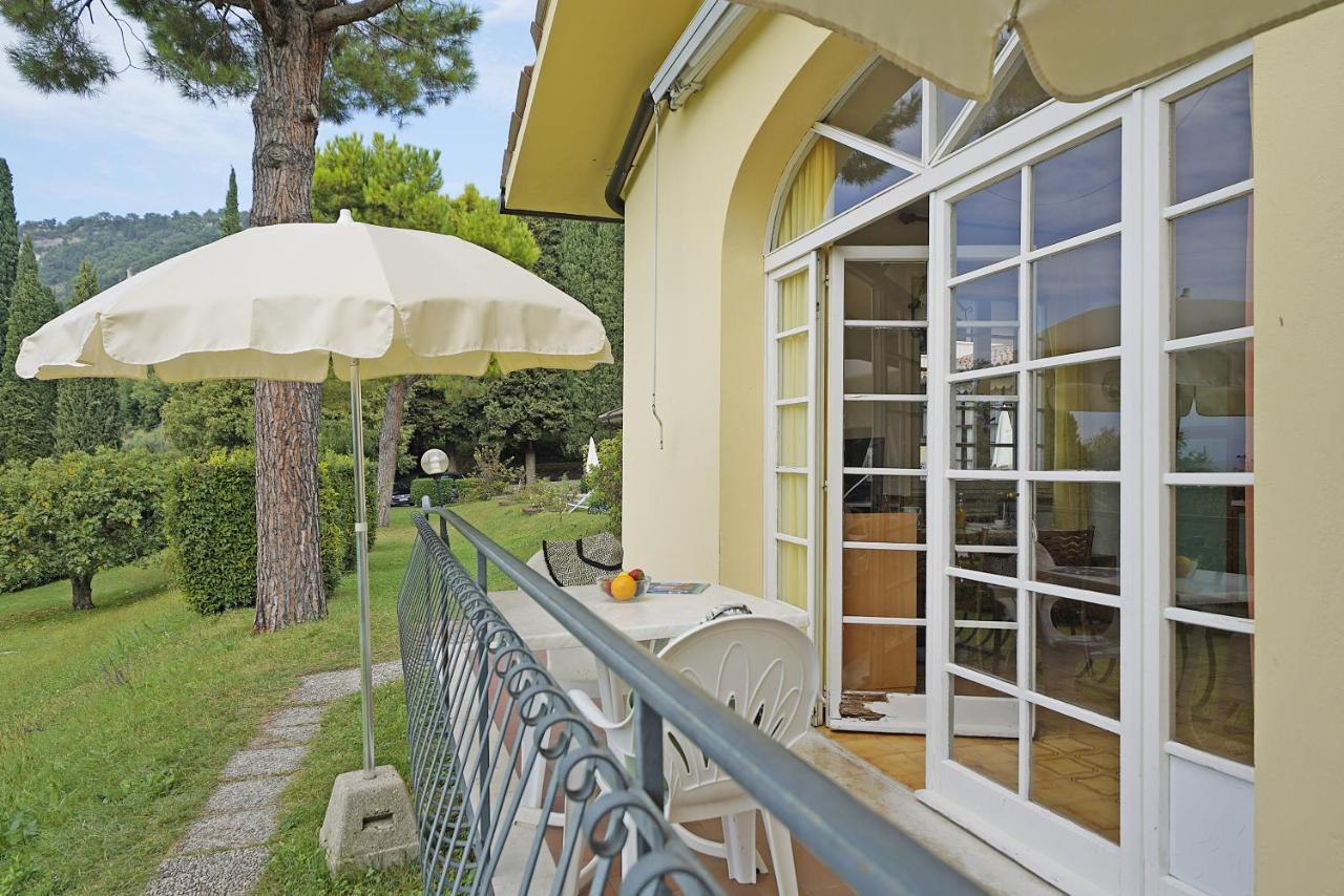 Residence Arca Bardolino Exterior photo