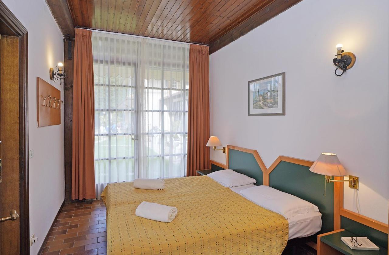 Residence Arca Bardolino Exterior photo