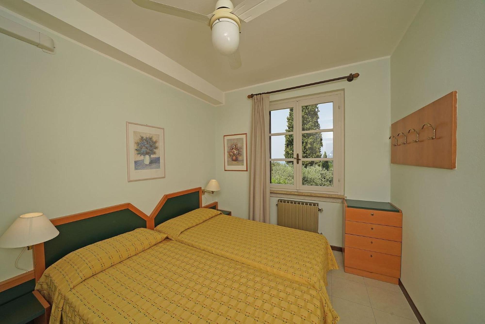 Residence Arca Bardolino Exterior photo